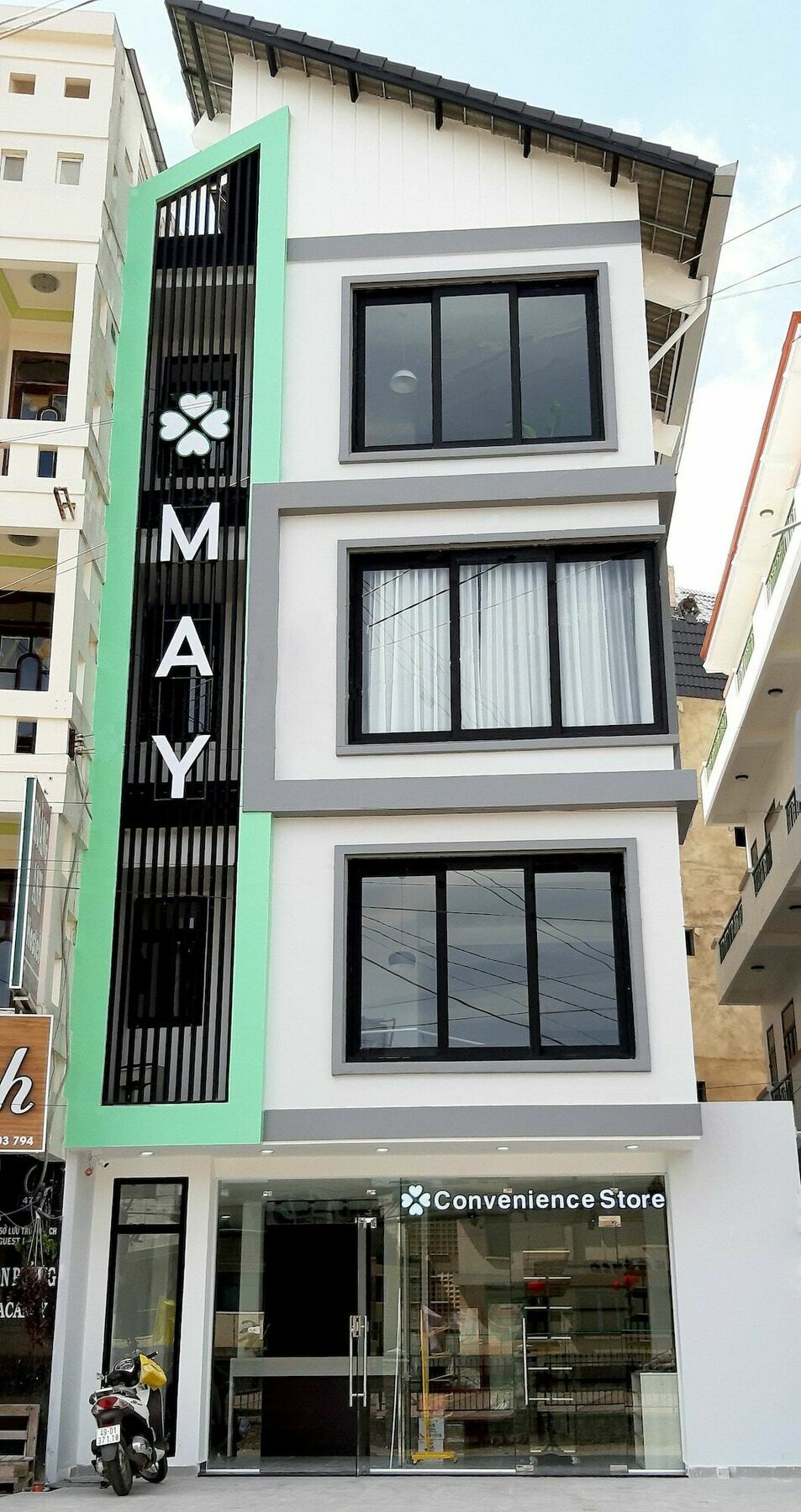 May Studio دالات المظهر الخارجي الصورة